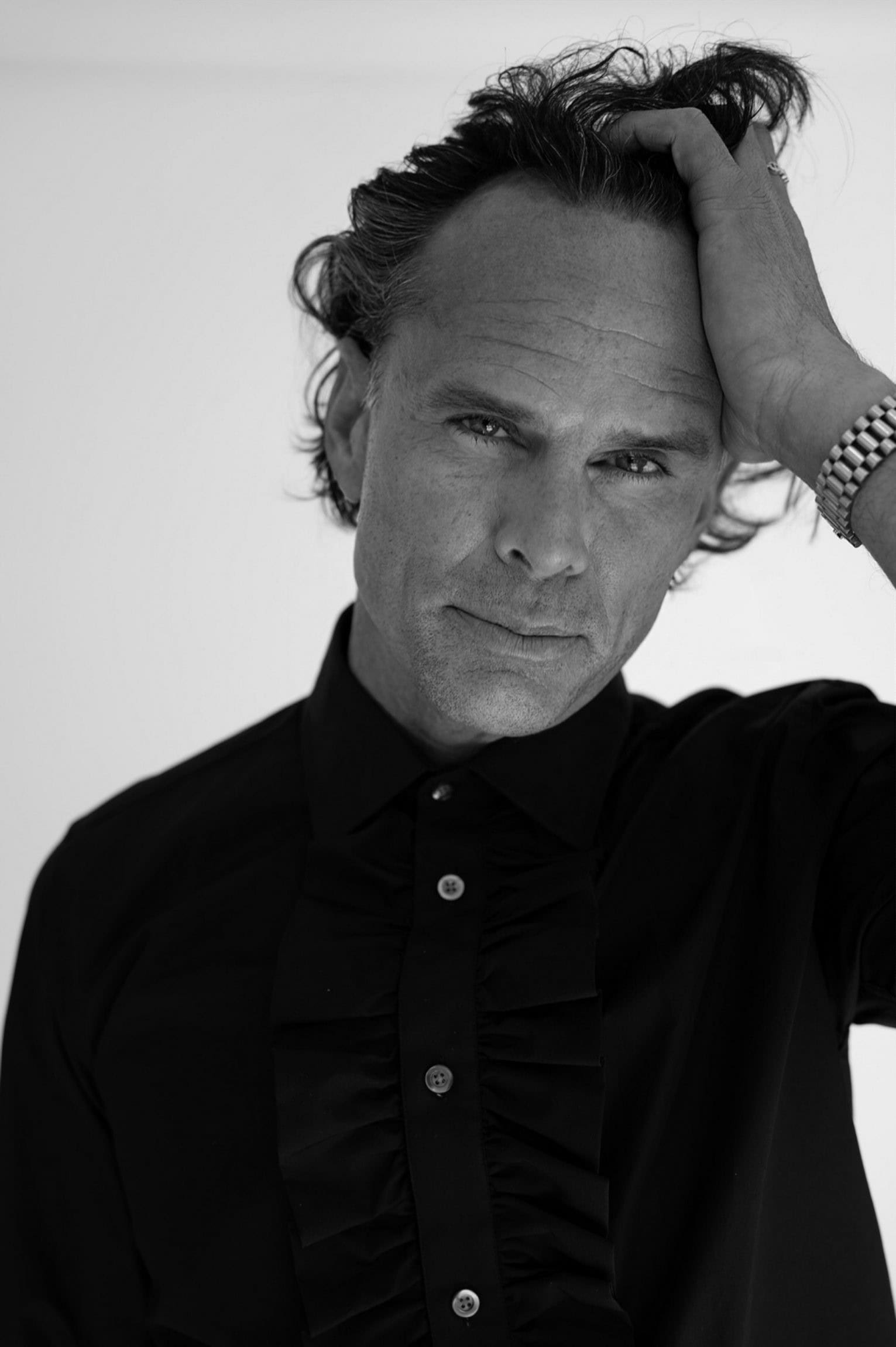 Walton Goggins author photo